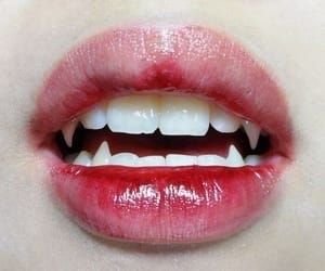 vampire_fang